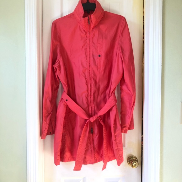 Eddie Bauer Jackets & Blazers - Eddie Bauer red parka, jacket hood SZ L